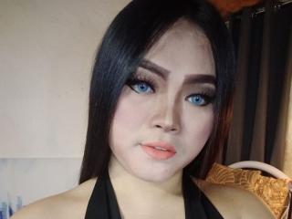 MissMondragon - Webcam live sexy with this black hair Transgender 