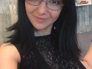 AmethystCharm - Webcam sex with a XXx teen 18+ with average hooters 