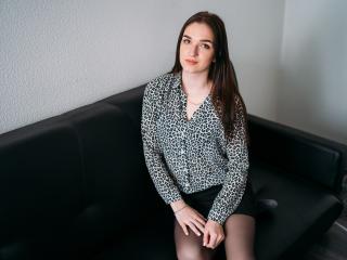 LorenFlower - Web cam nude with this shaved sexual organ Sexy babes 