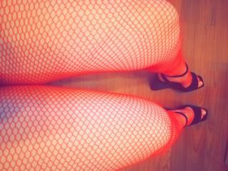 DreamyCurvesC - Chat exciting with this White Hot babe 