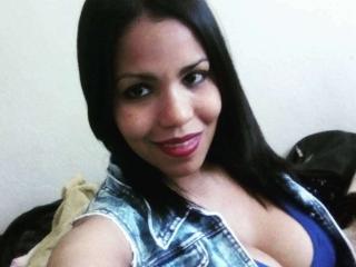 Maryliinn - Webcam live sexy avec une Mature latinas sur le site Mature.cam 