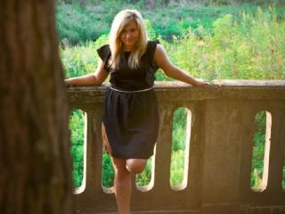 AbelRyder - Video chat sexy with this blond 18+ teen woman 