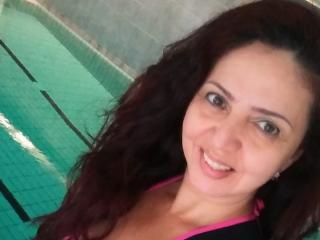 SweetieHelma - Video chat sex with this shaved pubis Sexy mother 