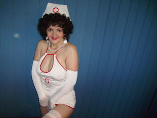 FoxySlyde - Video chat sex with this standard boobs size Mature 