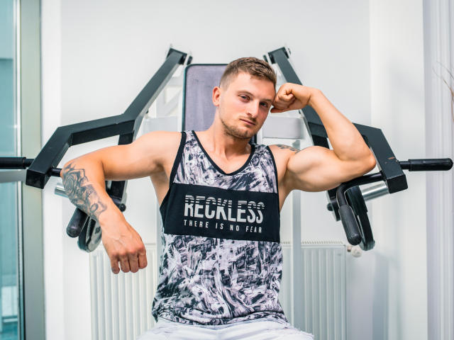 CollinHope - Live porn &amp; sex cam - 6523232