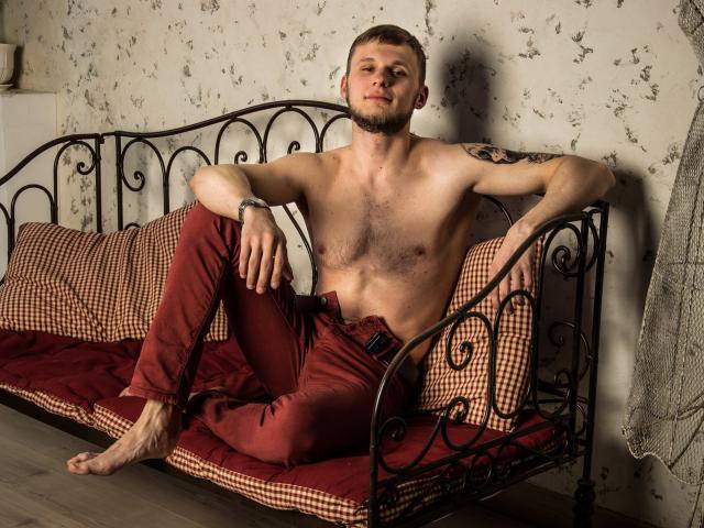 KalebBlake - Sexe cam en vivo - 6532042