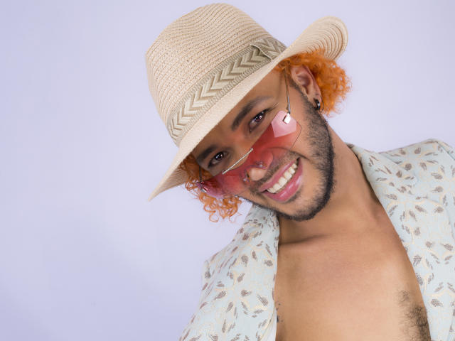 JaxonRiders - פורנו בשידור חי ומצלמת סקס - 6540897