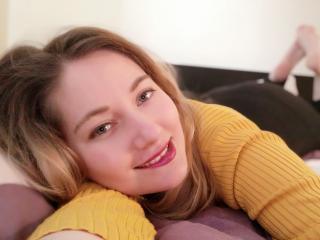 BlondeLacy - Live porn & sex cam - 6542407