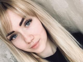StephanieMood - Live cam xXx with this Girl 