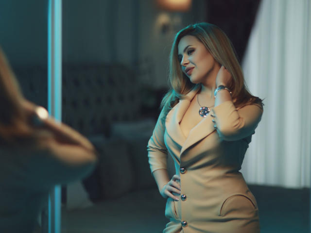 OneChic - Live sex cam - 6546702