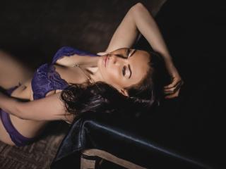 TellySabe - Web cam sexy with this charcoal hair Young lady 