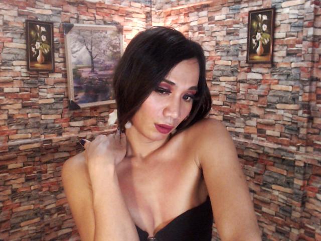 NaturalDollTs - chat online exciting with a average constitution Ladyboy 