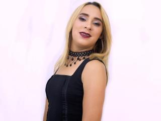 CamilaLorens - online show porn with this latin american Transgender 