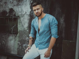 AronMiller - Live sexe cam - 6551822