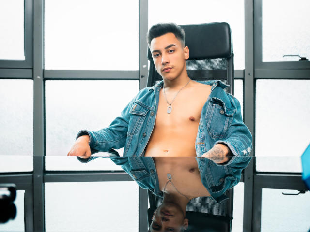 AnthonyCruise - Camera khiêu dâm &amp; quyến rũ trực tiếp - 6553561