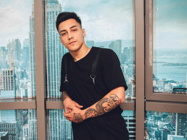 AnthonyCruise - Sexe cam en vivo - 6553596