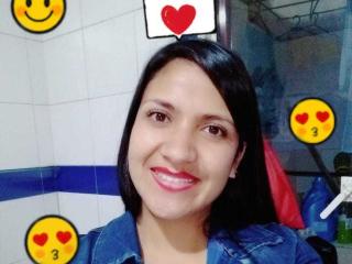 Mileidyy - Chat nude with this latin american Sexy mother 