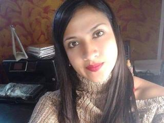 Mileidyy - Cam xXx with this latin Lady over 35 