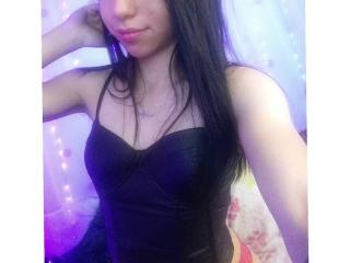 CatIvy - online chat exciting with this latin american Young lady 