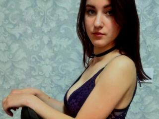 JenniferLuna - Chat xXx with a being from Europe Girl 