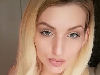 AleenaBlick - chat online sexy with this shaved intimate parts Young and sexy lady 