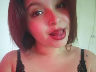Myalewwis - chat online sexy with this Young lady with regular tits 