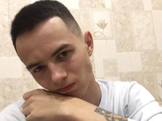 LynnMagic - Live cam hard with this Horny gay lads with hot body 