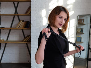 MargoHarma - Chat live nude with a being from Europe Dominatrix 