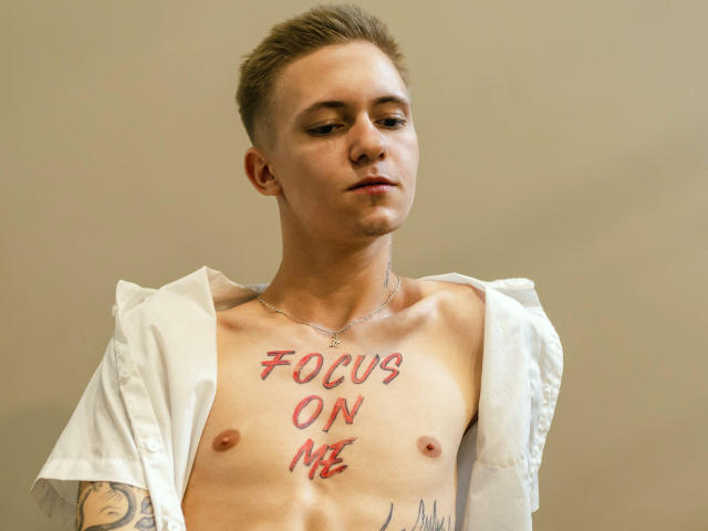 ZazTaylor - Camera khiêu dâm &amp; quyến rũ trực tiếp - 6607548