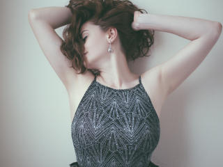 Show sexy with ChicEva, this being from Europe amber hair shaved ...
