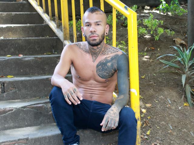 JudaBigCock - Sexe cam en vivo - 6613318