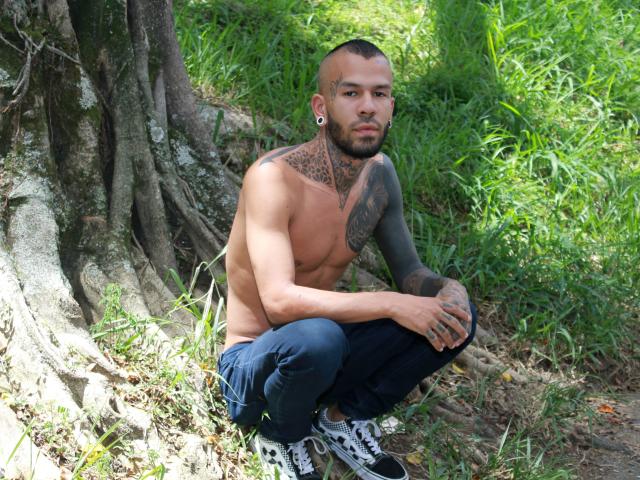 JudaBigCock - Sexe cam en vivo - 6613323