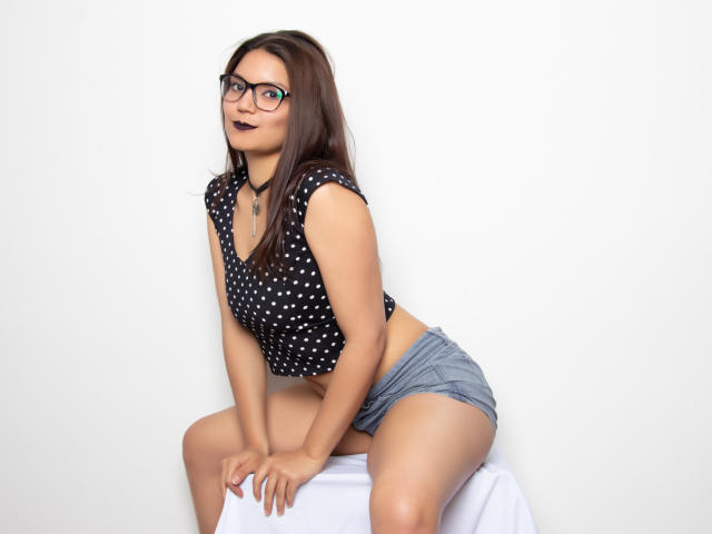 AriaLeen - Live sexe cam - 6614118