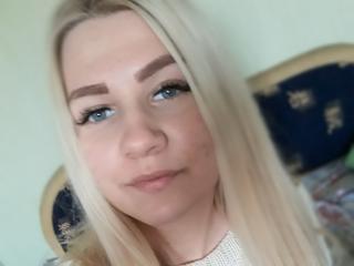 Strawbery69 - Live sex cam - 6614933