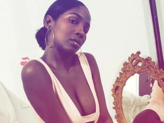 HornyBlackTitties - Live sex cam - 6620158