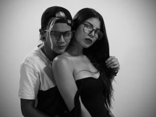 EmmaAndJulia - Live sexe cam - 6621228