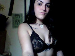 BrunaHottie - Live sexe cam - 6655159