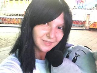 AmethystCharm - Chat cam nude with this charcoal hair Sexy babes 