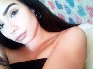 AngelSweetyXO - chat online hot with this average constitution Young lady 