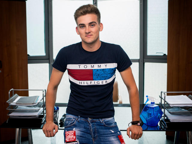 ChrisMalone - Live porno og sexkamera - 6665819