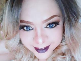 SuperSizeCock - Chat cam hot with a oriental Transsexual 