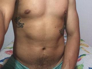 ChrisPrettyBoy - Live porn &amp; sex cam - 6733263