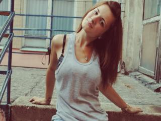 JoanSunny - online chat x with this average body 18+ teen woman 