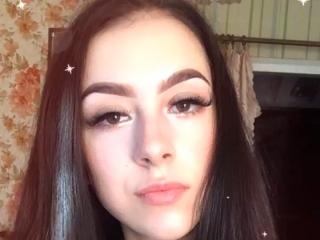 Dina69X - Webcam sexy with this russet hair Sexy young lady 