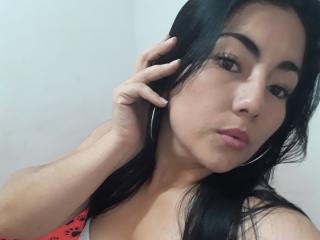SweetStacy - Video chat hot with this Gorgeous lady 