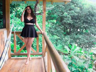 EmilyStars - Chat hot with a toned body Hot college hottie 