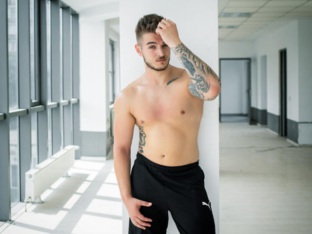 AshtonBond - Camera khiêu dâm &amp; quyến rũ trực tiếp - 6781883