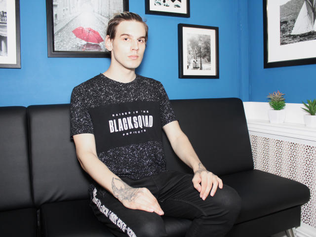 UrHotFario - Live Sex Cam - 6804499