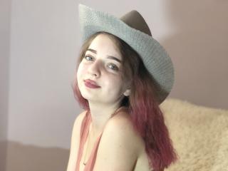 AngelAmelina - Chat live sex with this shaved intimate parts Porn teen 18+ 