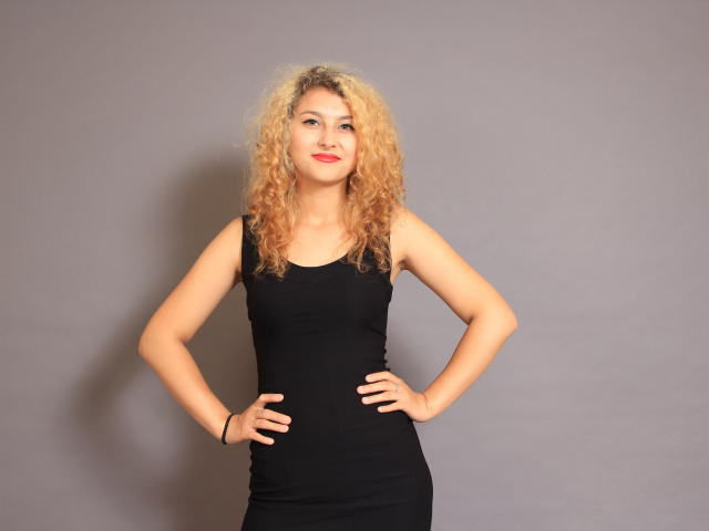 StephanieBlis - Sexe cam en vivo - 6807374